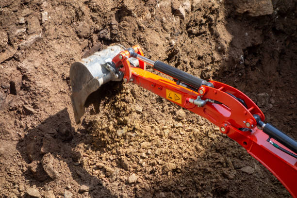 hydraulic excavator bucket working